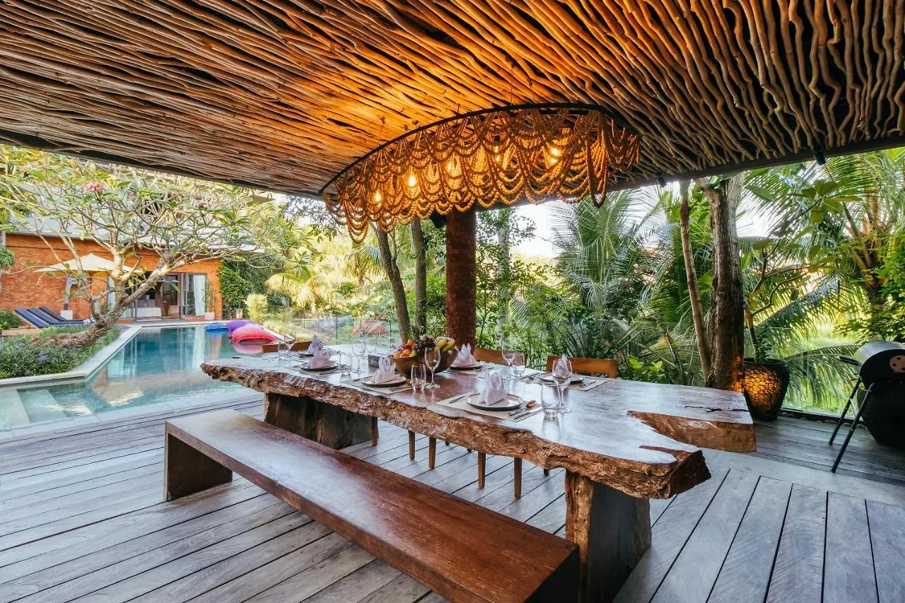 Villa Kimaya - 5-Bed Berawa Luxury Villa With Complimentary Pool Fence Canggu  0*, Canggu (Bali) Indonesia